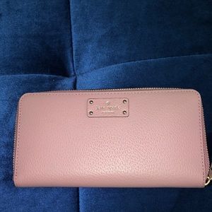 Kate Spade Wallet never used